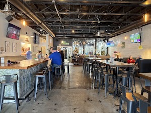 Naked Iguana Brewery place picture